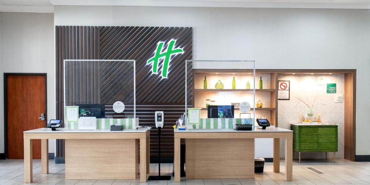 Holiday Inn Phoenix-Mesa Chandler By Ihg Exterior photo