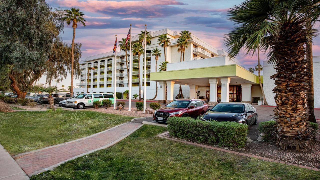 Holiday Inn Phoenix-Mesa Chandler By Ihg Exterior photo